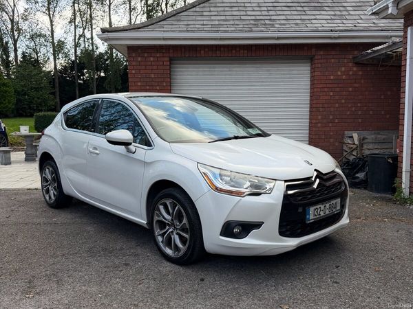 Citroen DS 4 Hatchback, Diesel, 2013, White