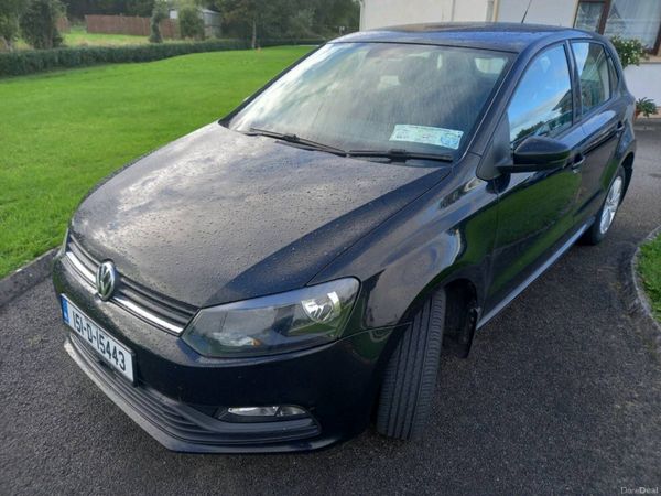 Volkswagen Polo Hatchback, Petrol, 2015, Black