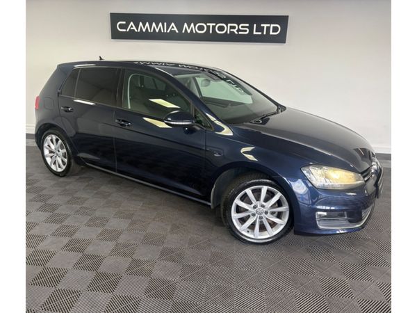 Volkswagen Golf Hatchback, Petrol, 2015, Blue