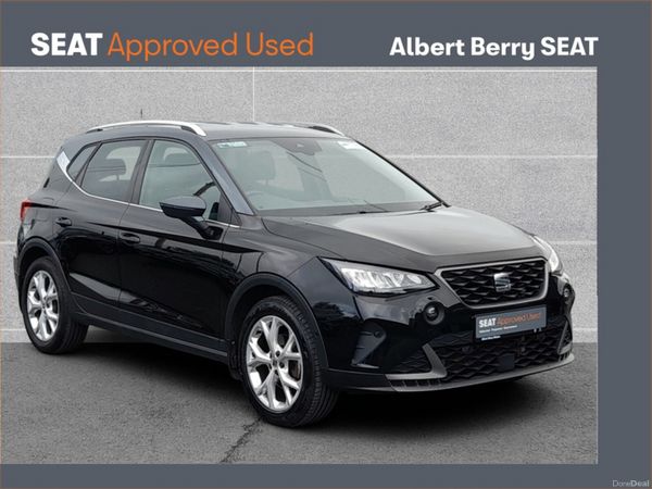 SEAT Arona Hatchback, Petrol, 2023, Black
