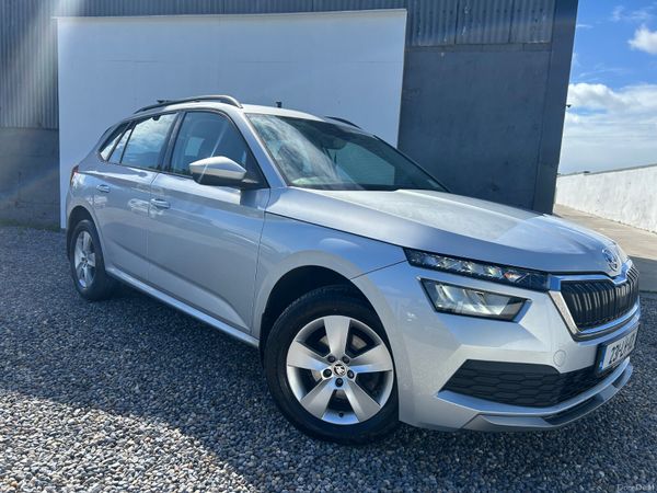 Skoda Kamiq Hatchback, Petrol, 2023, Grey