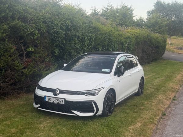 Volkswagen Golf Estate, Diesel, 2025, White