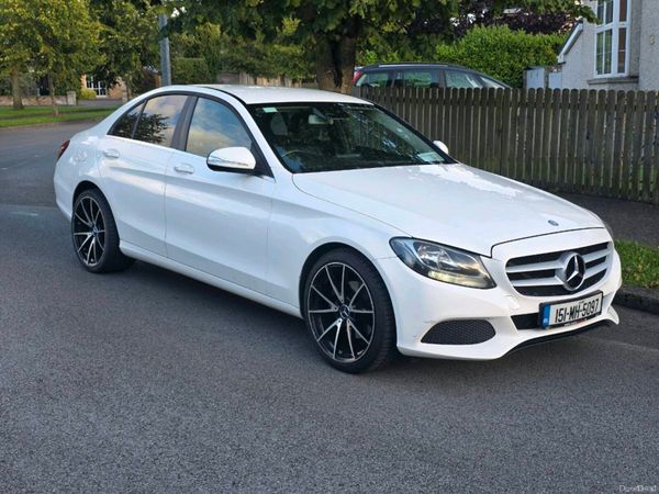 Mercedes-Benz C-Class Saloon, Diesel, 2015, White