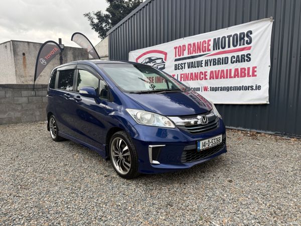 Honda Freed MPV, Petrol Hybrid, 2014, Blue