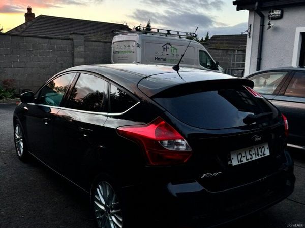 Ford Focus Hatchback, Diesel, 2012, Black
