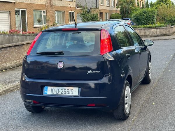 Fiat Punto Hatchback, Petrol, 2010, Blue