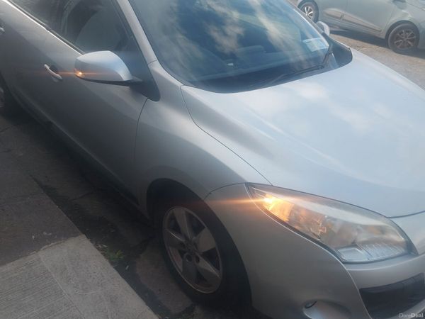 Renault Megane Estate, Diesel, 2010, Silver