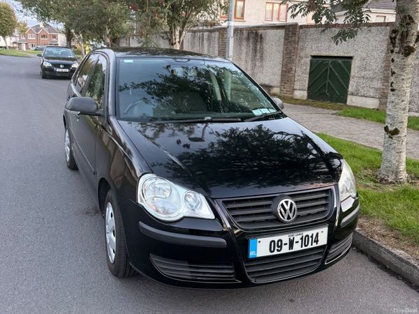 Volkswagen Polo Hatchback, Petrol, 2009, Black