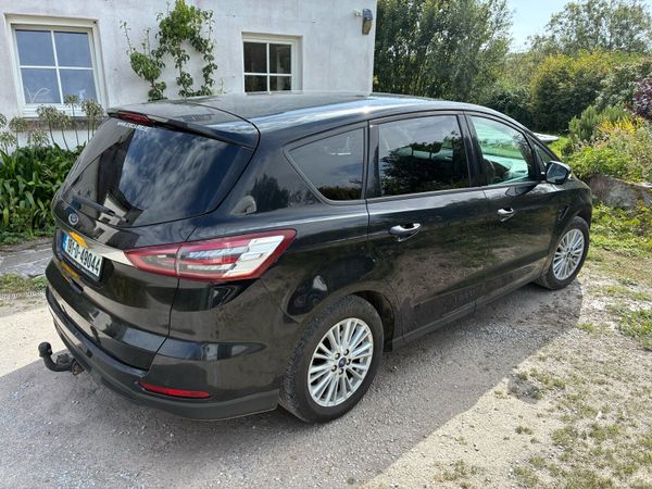 Ford S-Max MPV, Diesel, 2019, Black
