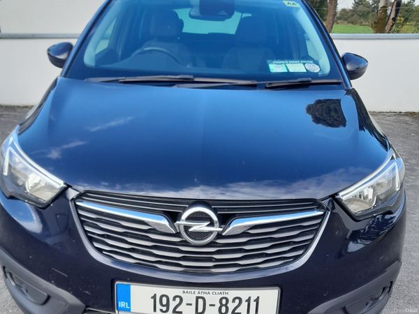 Opel Crossland X SUV, Diesel, 2019, Blue