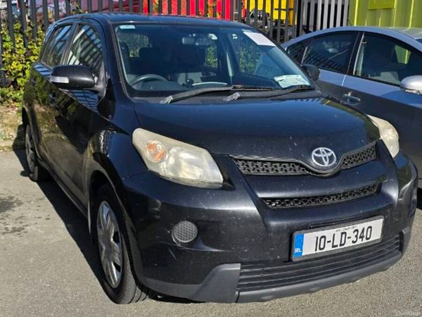 Toyota Urban Cruiser SUV, Petrol, 2010, Black