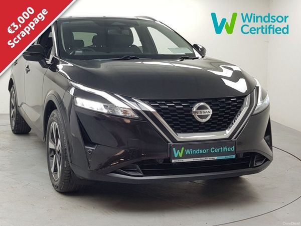 Nissan Qashqai MPV, Petrol, 2021, Black