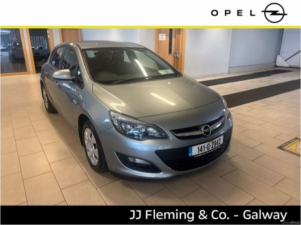 Opel Astra MPV, Petrol, 2014, Silver