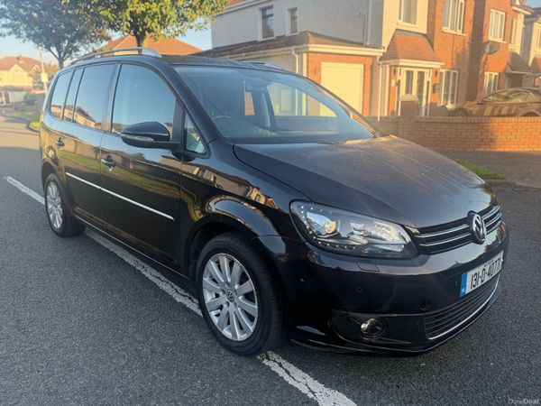 Volkswagen Touran MPV, Petrol, 2013, Black