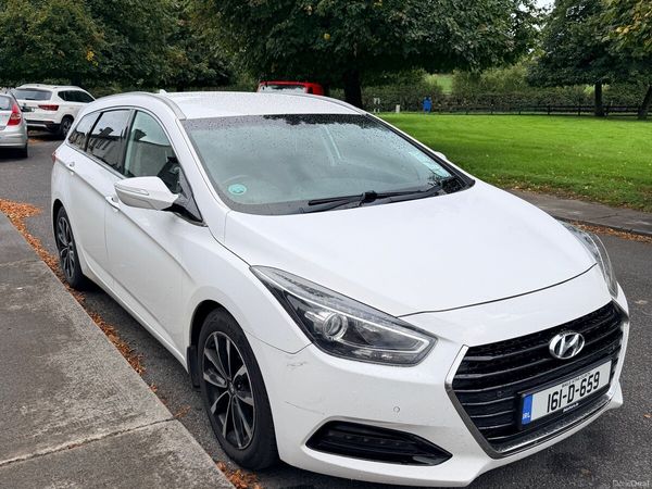 Hyundai i40 Estate/Jeep, Diesel, 2016, White