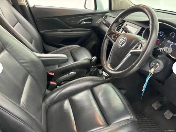Vauxhall Mokka Hatchback, Petrol, 2017, Silver