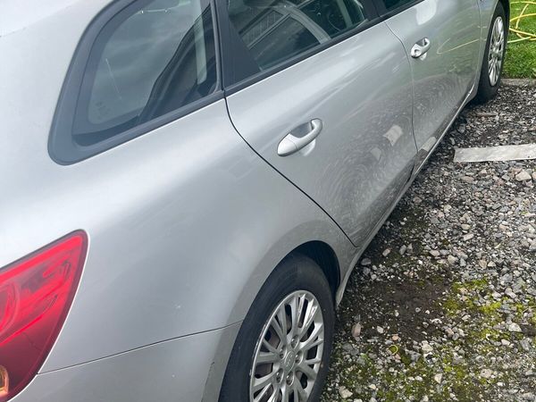 Kia Ceed Estate, Diesel, 2013, Silver