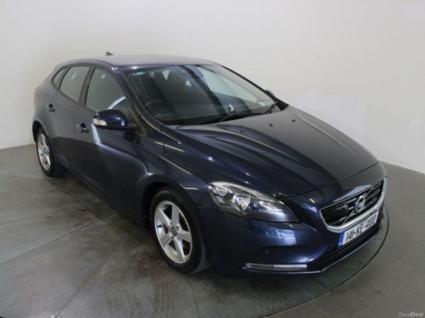 Volvo V40 Hatchback, Diesel, 2014, Blue