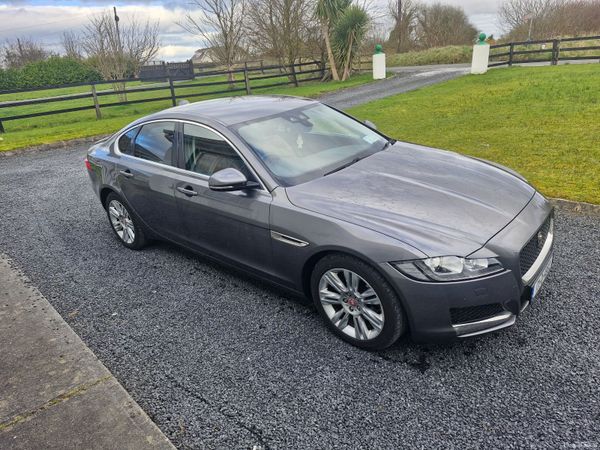 Jaguar XF Saloon, Diesel, 2017, Grey