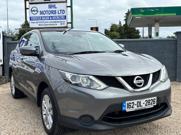 Nissan Qashqai Hatchback, Diesel, 2016, Grey
