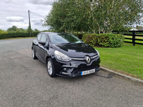 Renault Clio Hatchback, Petrol, 2017, Black