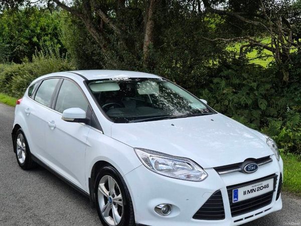 Ford Focus Hatchback, Diesel, 2011, White