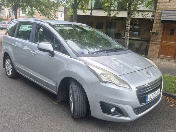 Peugeot 5008 MPV, Diesel, 2014, Grey
