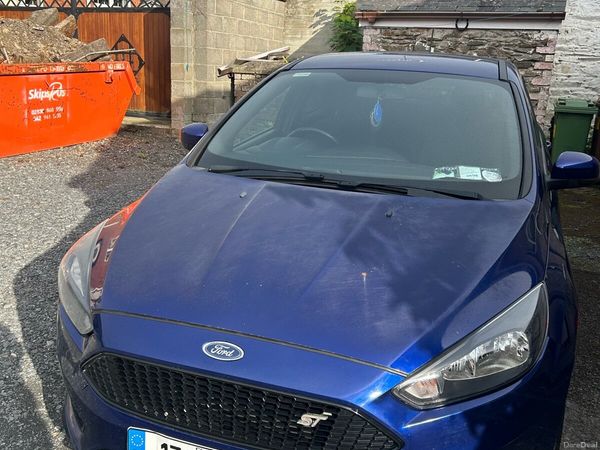 Ford Focus Hatchback, Petrol, 2017, Blue