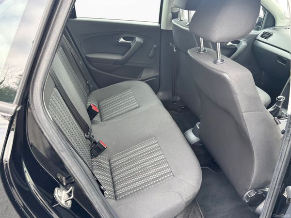 Volkswagen Polo Hatchback, Petrol, 2015, Black