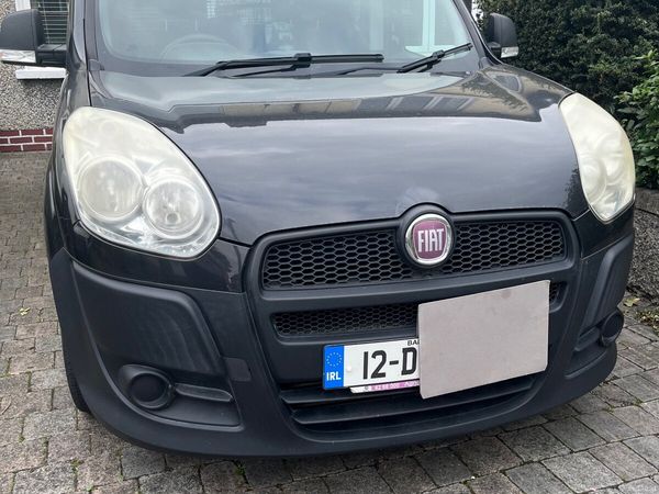 Fiat Doblo MPV, Diesel, 2012, Black