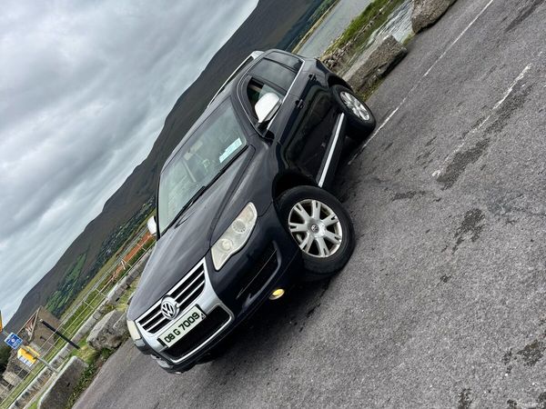 Volkswagen Touareg SUV, Diesel, 2008, Black