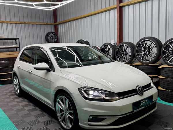 Volkswagen Golf Hatchback, Petrol, 2017, White