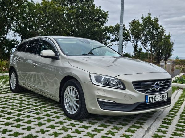 Volvo V60 Estate, Diesel, 2017, Silver