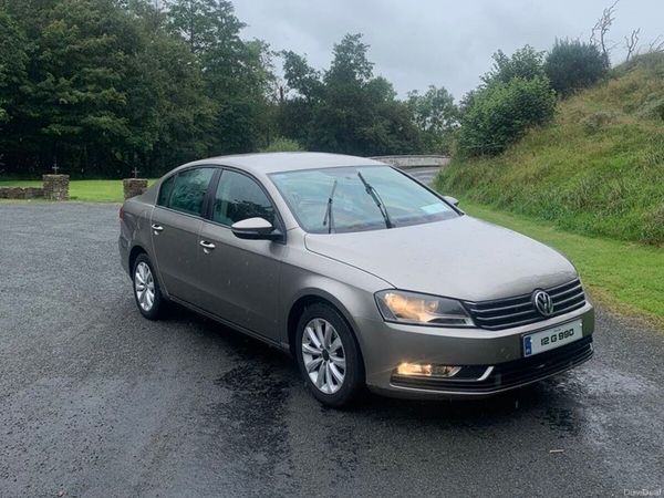 Volkswagen Passat Saloon, Diesel, 2012, Brown