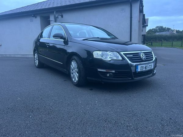 Volkswagen Passat Saloon, Diesel, 2009, Black