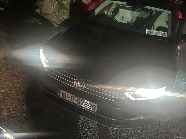 Volkswagen Passat Saloon, Diesel, 2016, Brown