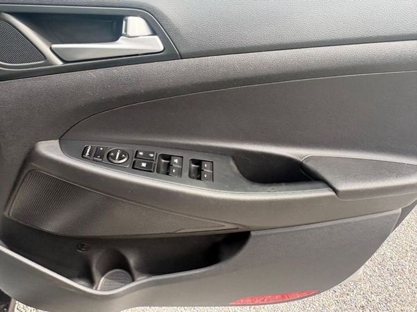 Hyundai Tucson SUV, Diesel, 2022, Blue