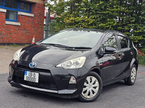 Toyota Aqua Hatchback, Petrol Hybrid, 2013, Black