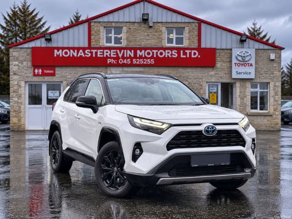 Toyota RAV4 SUV, Petrol Hybrid, 2024, White