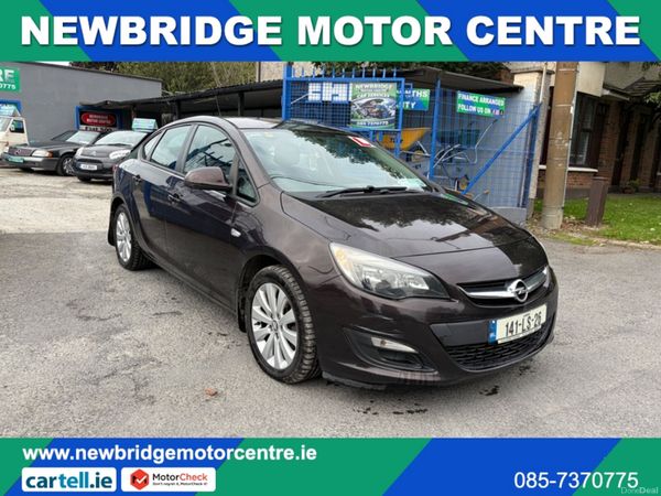 Opel Astra Saloon, Diesel, 2014, Brown