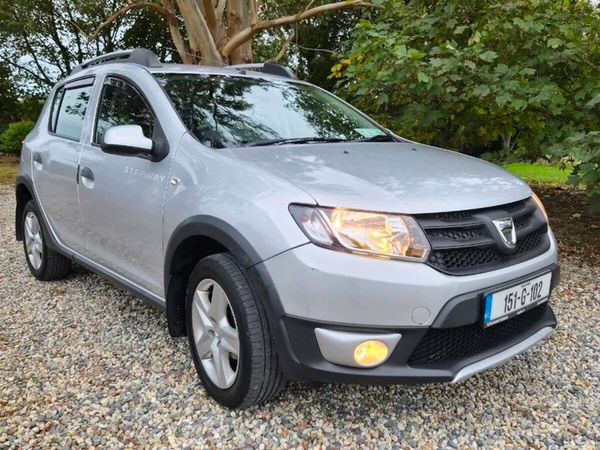 Dacia Sandero Stepway Hatchback, Diesel, 2015, Silver