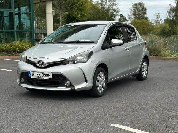 Toyota Vitz Hatchback, Petrol, 2015, Silver