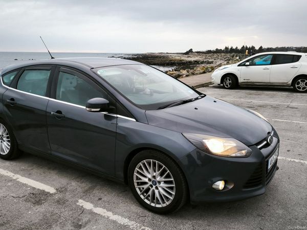 Ford Focus Hatchback, Diesel, 2014, Grey