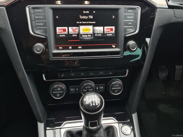 Volkswagen Passat Estate, Diesel, 2015, Grey