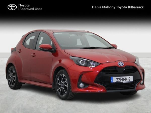 Toyota Yaris Hatchback, Petrol Hybrid, 2022, Red