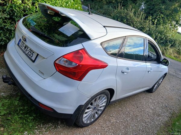 Ford Focus Hatchback, Diesel, 2013, White