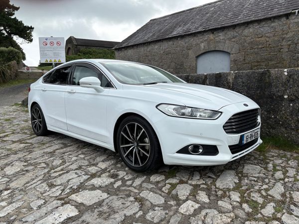 Ford Mondeo Hatchback, Diesel, 2016, White