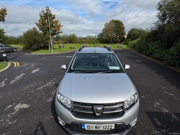 Dacia Sandero Stepway Hatchback, Diesel, 2015, Silver