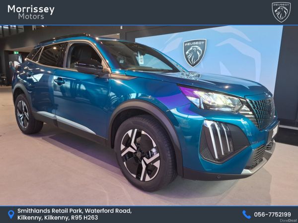 Peugeot 2008 SUV, Petrol Hybrid, 2026, Blue
