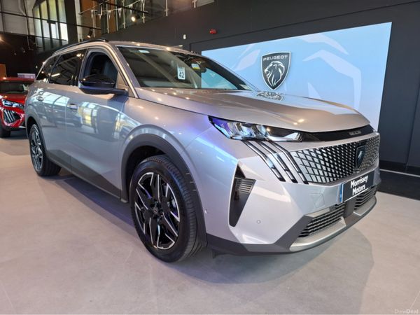 Peugeot 5008 MPV, Electric, 2026, Grey